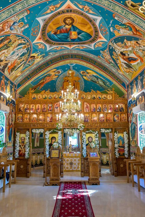 Biserica Parohiei Petrăchioaia a fost sfințită Poza 127210
