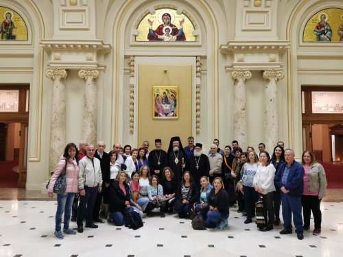 Credincioşi ortodocși din Siria la Palatul Patriarhiei Poza 127296