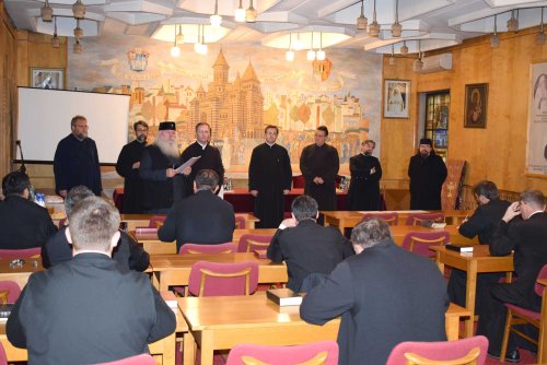 Examen pentru obținerea gradelor profesionale în preoție, la Timișoara Poza 127577