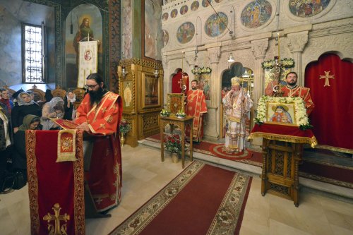 Hramul ctitoriei Sfântului Antim Ivireanul din Bucureşti Poza 127518