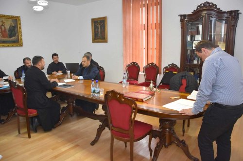 O nouă sesiune de capacitate preoțească la Caransebeş Poza 127581
