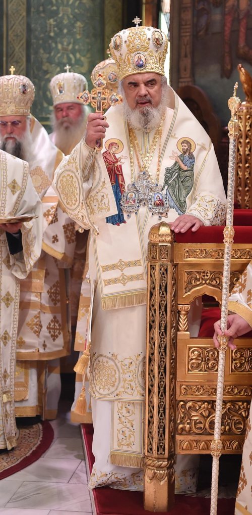 Patriarhul României, la 12 ani de la întronizare  Poza 127742