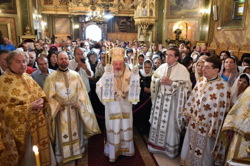 Mucenicii Ciprian şi Iustina, sărbătoriţi la Biserica Zlătari din Capitală Poza 128026