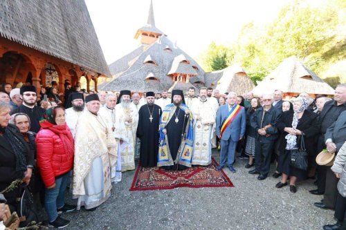 Pelerinaj la Mănăstirea Rohița, judeţul Maramureş Poza 128058