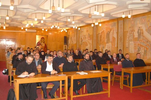 Studenții teologi din Timișoara au început noul an universitar Poza 128177