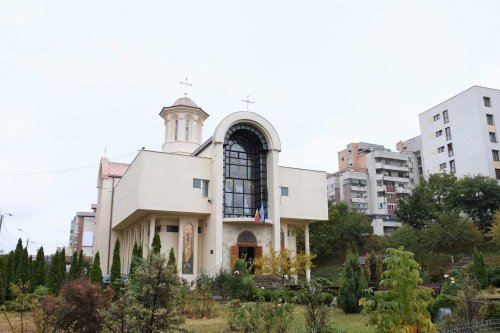 Hramul Parohiei „Sfântul Apostol Toma” din Cluj-Napoca Poza 128416