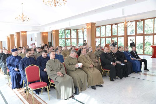 Convocarea anuală a preoților militari Poza 128580