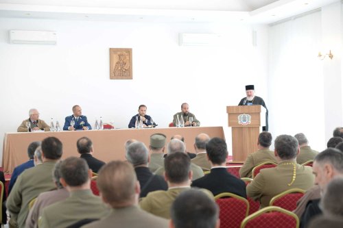 Convocarea anuală a preoților militari Poza 128585