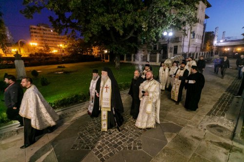 Procesiune cu moaștele Sfintei Parascheva la Iași Poza 128803