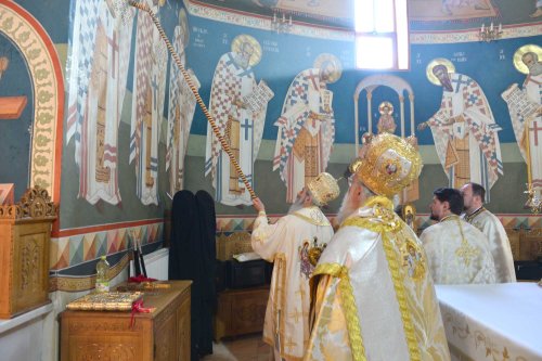 A fost sfințită Biserica „Sfântul Apostol Toma” din Iași Poza 129055