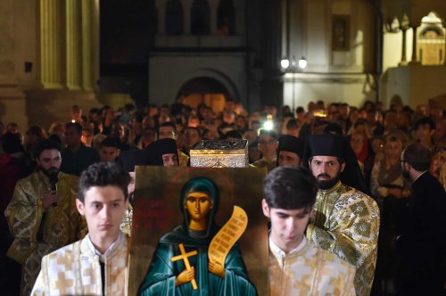 Priveghere în cinstea Sfintei Parascheva la Catedrala Patriarhală Poza 129147