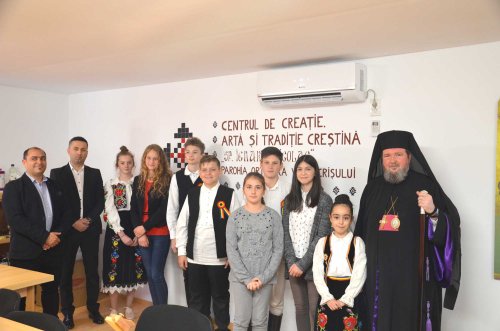 Sărbătoare dedicată satului românesc la Vadu Crișului Poza 129458