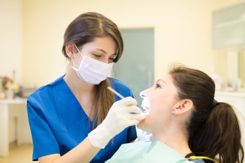 Controalele periodice la stomatolog, obligatorii pentru toți copiii