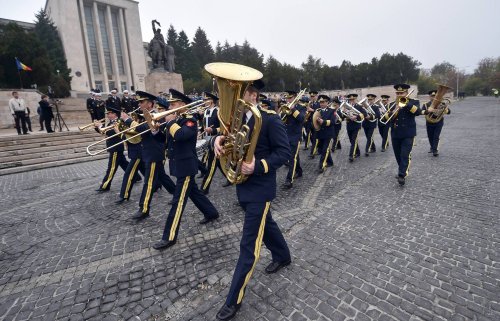 Ceremonii  de Ziua Armatei Române Poza 130360