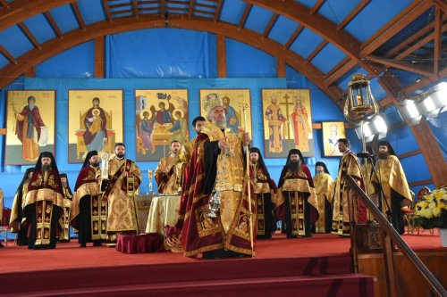 Rugăciuni la ceas de seară pe Colina Bucuriei