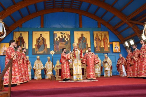 Liturghie arhierească de prăznuirea Mucenicului Dimitrie Poza 130416