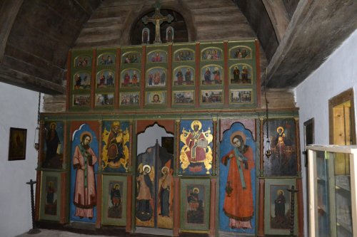 Sfântul Mucenic Dimitrie în vechi icoane moldovenești Poza 130377
