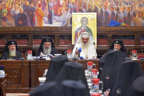 Noi hotărâri ale Sfântului Sinod al Bisericii Ortodoxe Române Poza 130820