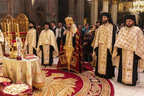 Priveghere pentru Sfântul Mitropolit Iachint la Catedrala Patriarhală Poza 130761