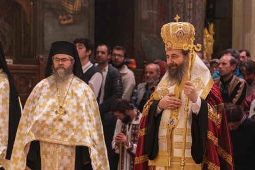 Priveghere pentru Sfântul Mitropolit Iachint la Catedrala Patriarhală Poza 130763
