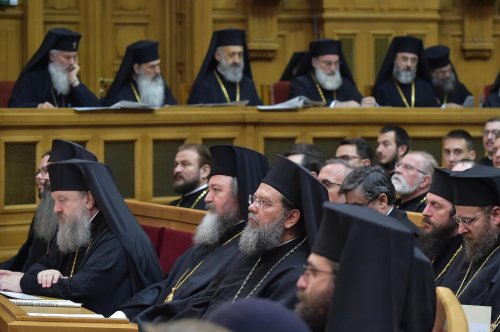Şedinţă solemnă a Sfântului Sinod în Palatul Patriarhiei Poza 130782