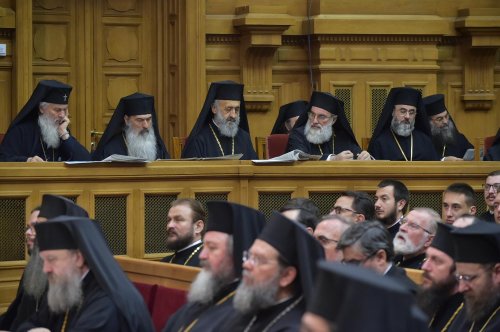 Şedinţă solemnă a Sfântului Sinod în Palatul Patriarhiei Poza 130783