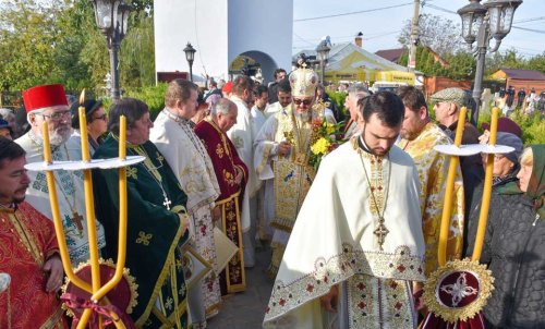 Biserica Parohiei Meletie din Giurgiu a primit un nou ocrotitor Poza 131335