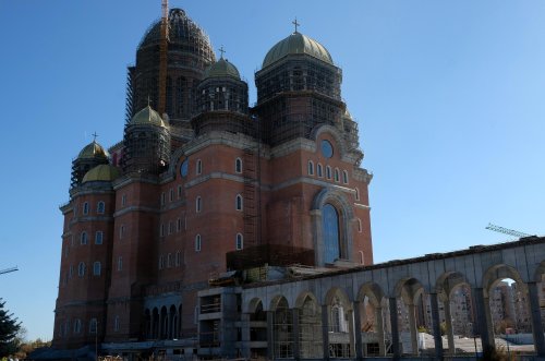 Lucrări importante la acoperișul și icoanele Catedralei Naționale Poza 131515