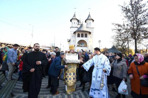 Hramul Bisericii „Sfântul Nectarie” din Iaşi Poza 132049