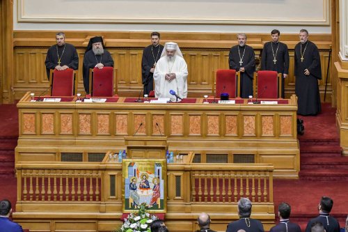 Sfaturi de la Patriarhul României pentru intensificarea misiunii la parohii Poza 132134