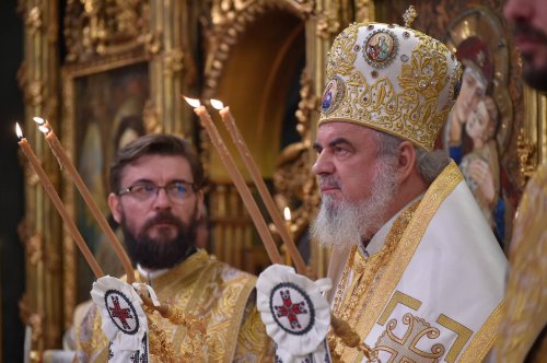 Patriarhul României a hirotonit un diacon pentru Catedrala Patriarhală Poza 132528
