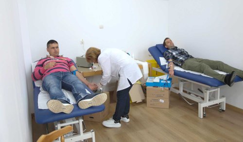 Campanie de donare de sânge la Mediaș Poza 133049