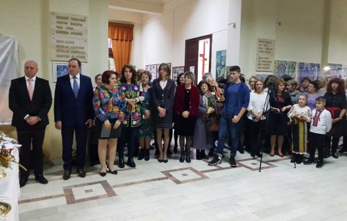 Centenarul Colegiului Național Pedagogic „Ștefan cel Mare” din Bacău Poza 133047