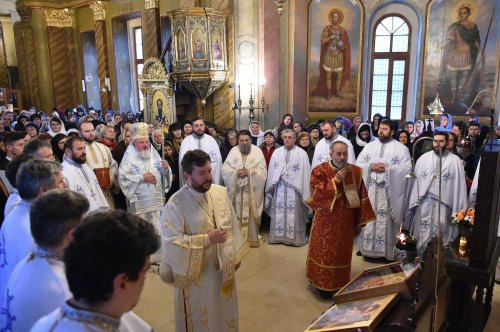 Sfânta Ecaterina, sărbătorită la Facultatea de Teologie Ortodoxă din București Poza 133260
