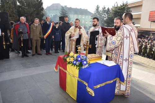 Manifestări dedicate Zilei Naționale în eparhii din Patriarhia Română Poza 133867
