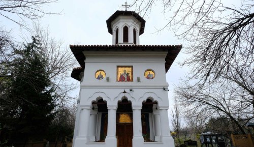 Capela Văcăreștilor, un giuvaier închinat Sfântului Nicolae Poza 134136