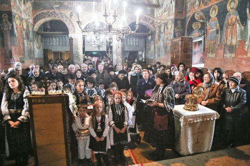 Sărbătoarea Bisericii „Sfântul Nicolae“-Brâncoveanu din Făgăraş Poza 134590