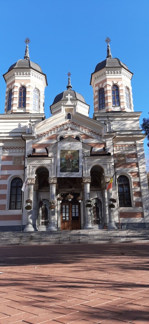Istorie, tradiţie şi filantropie la Biserica Dobroteasa Poza 134681