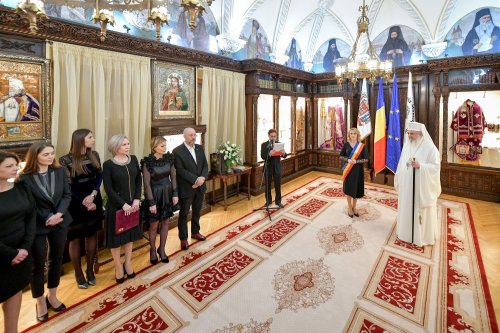 Patriarhul României a primit titlul de „Cetăţean de Onoare” al Municipiului Bucureşti Poza 134955