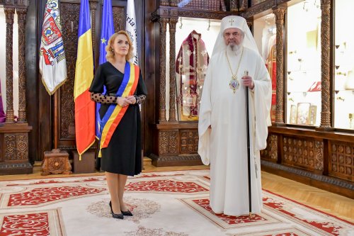 Patriarhul României a primit titlul de „Cetăţean de Onoare” al Municipiului Bucureşti Poza 134966
