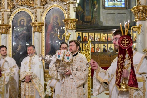 Sărbătoarea Sfântului Spiridon la Catedrala Mitropolitană din Bucureşti Poza 134806