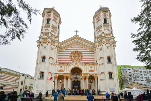 Sărbătoarea Sfântului Spiridon la Catedrala Mitropolitană din Bucureşti Poza 134815