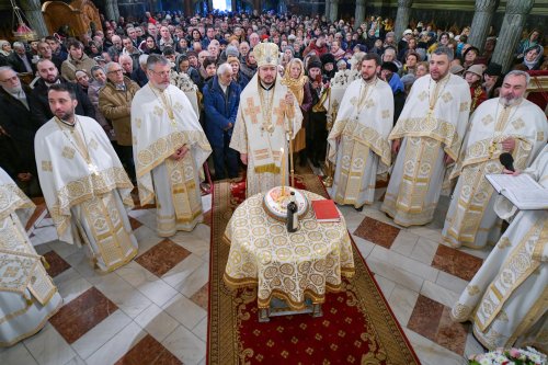 Sărbătoarea Sfântului Spiridon la Catedrala Mitropolitană din Bucureşti Poza 134824