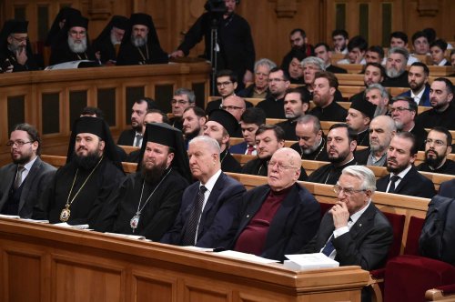 Ședință solemnă a Sfântului Sinod dedicată Revoluției din 1989 Poza 135093