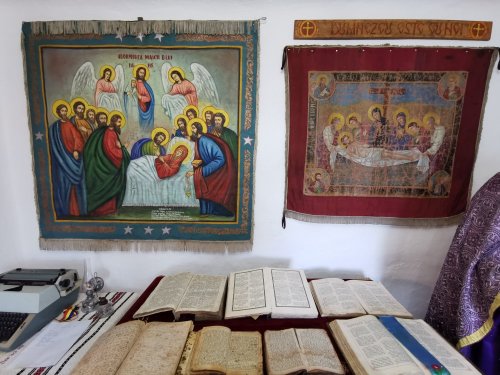 Un elev seminarist a fondat Muzeul Sătesc din Buda  Poza 135328