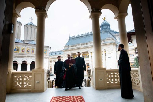 Procesiune cu icoana Naşterii Domnului la Reşedinţa Patriarhală Poza 135989