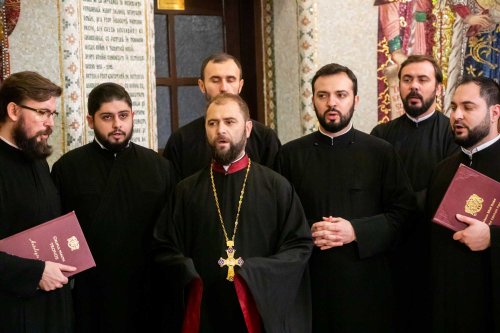 Procesiune cu icoana Naşterii Domnului la Reşedinţa Patriarhală Poza 135997