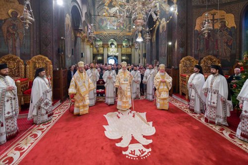 Sărbătoarea Nașterii Domnului la Catedrala Patriarhală Poza 136017