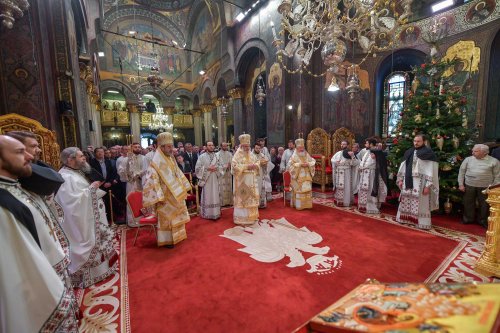 Sărbătoarea Nașterii Domnului la Catedrala Patriarhală Poza 136021