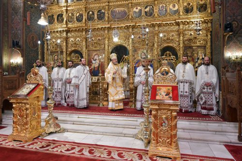 Sărbătoarea Nașterii Domnului la Catedrala Patriarhală Poza 136029